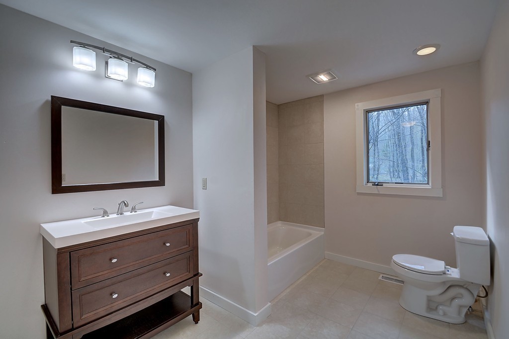 9 Bennett Road Holland, MA 01521 - Photo 21 of 26