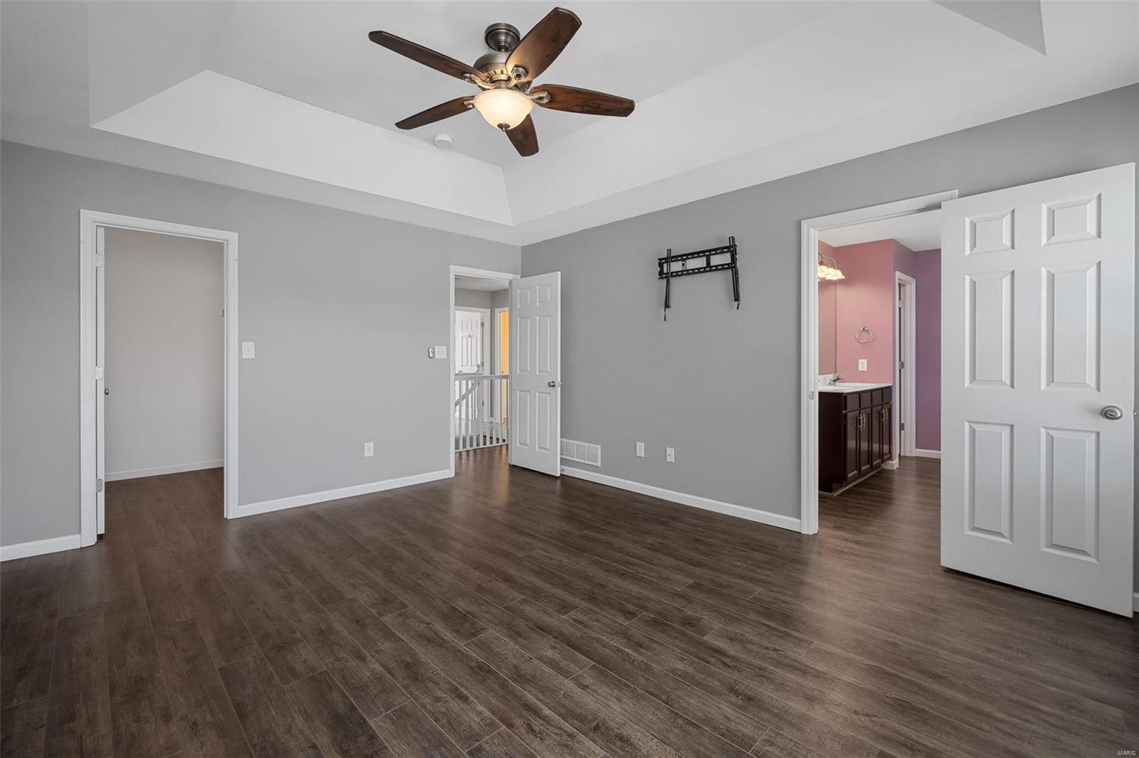 447 Spring Trace O'Fallon, MO 63368 - Photo 14 of 29