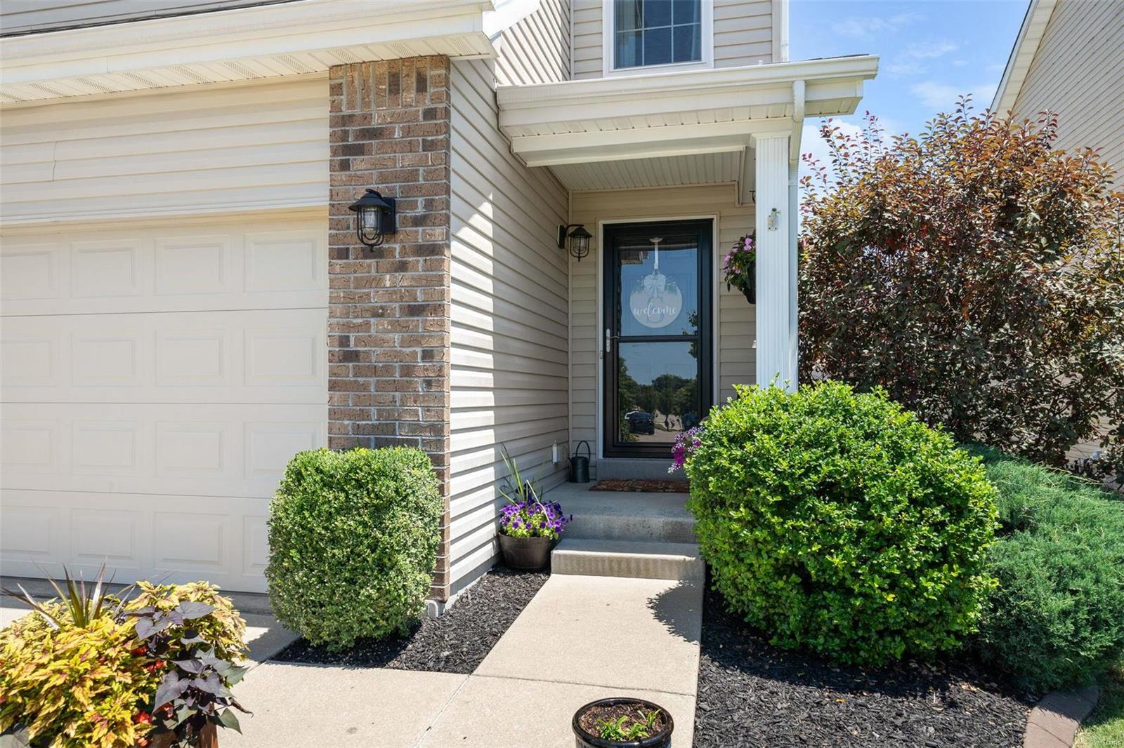 447 Spring Trace O'Fallon, MO 63368 - Photo 3 of 29
