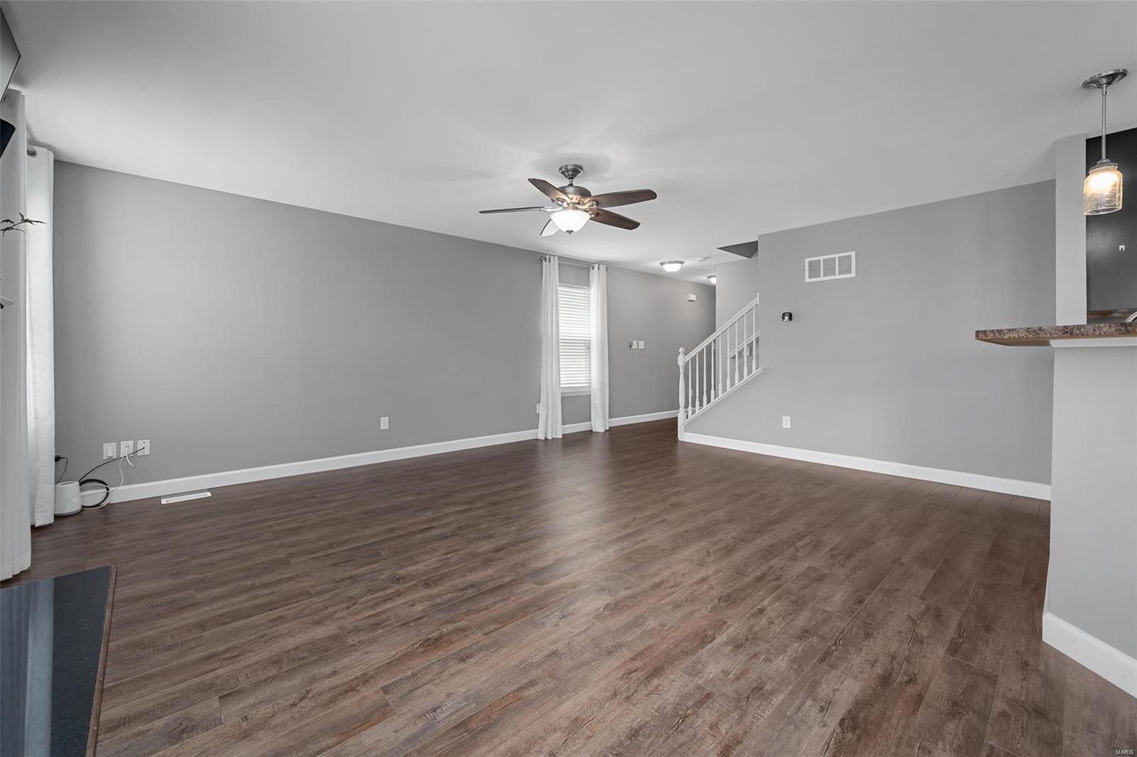 447 Spring Trace O'Fallon, MO 63368 - Photo 6 of 29