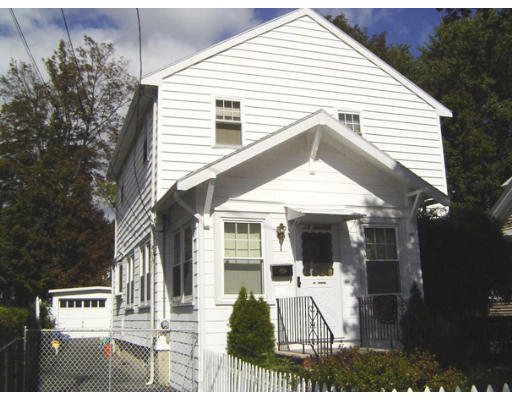 18 Sharon Road Quincy, MA 02171 - Photo 1 of 13 Gallery Image 1
