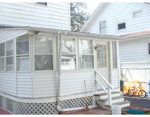 18 Sharon Road Quincy, MA 02171 - Photo 12 of 13 Gallery Image 12