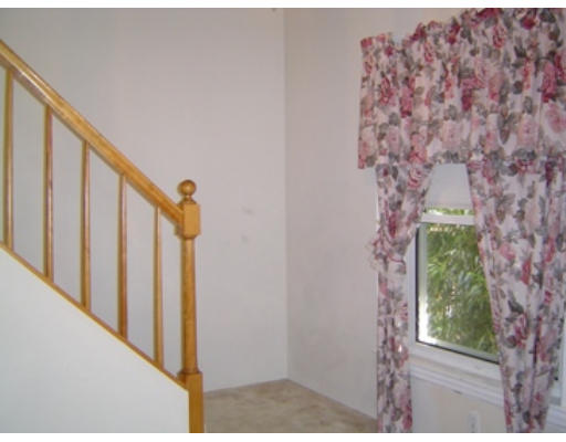 18 Sharon Road Quincy, MA 02171 - Photo 6 of 13 Gallery Image 6