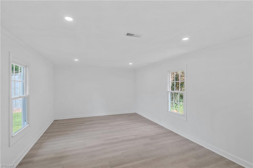 413 Junction Street Mount Airy, NC 27030 - Photo 25 of 30