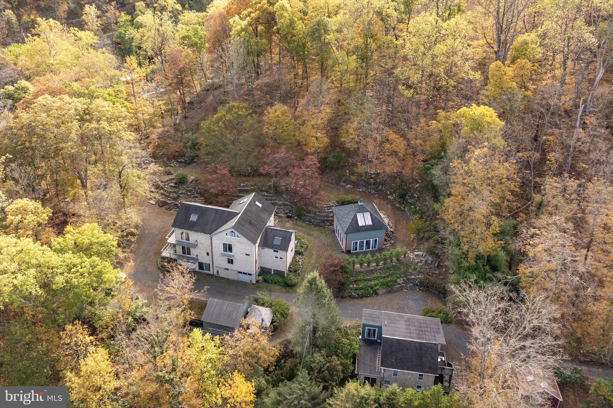7640 Tohickon Hill Road Pipersville, PA 18947 - Photo 31 of 34