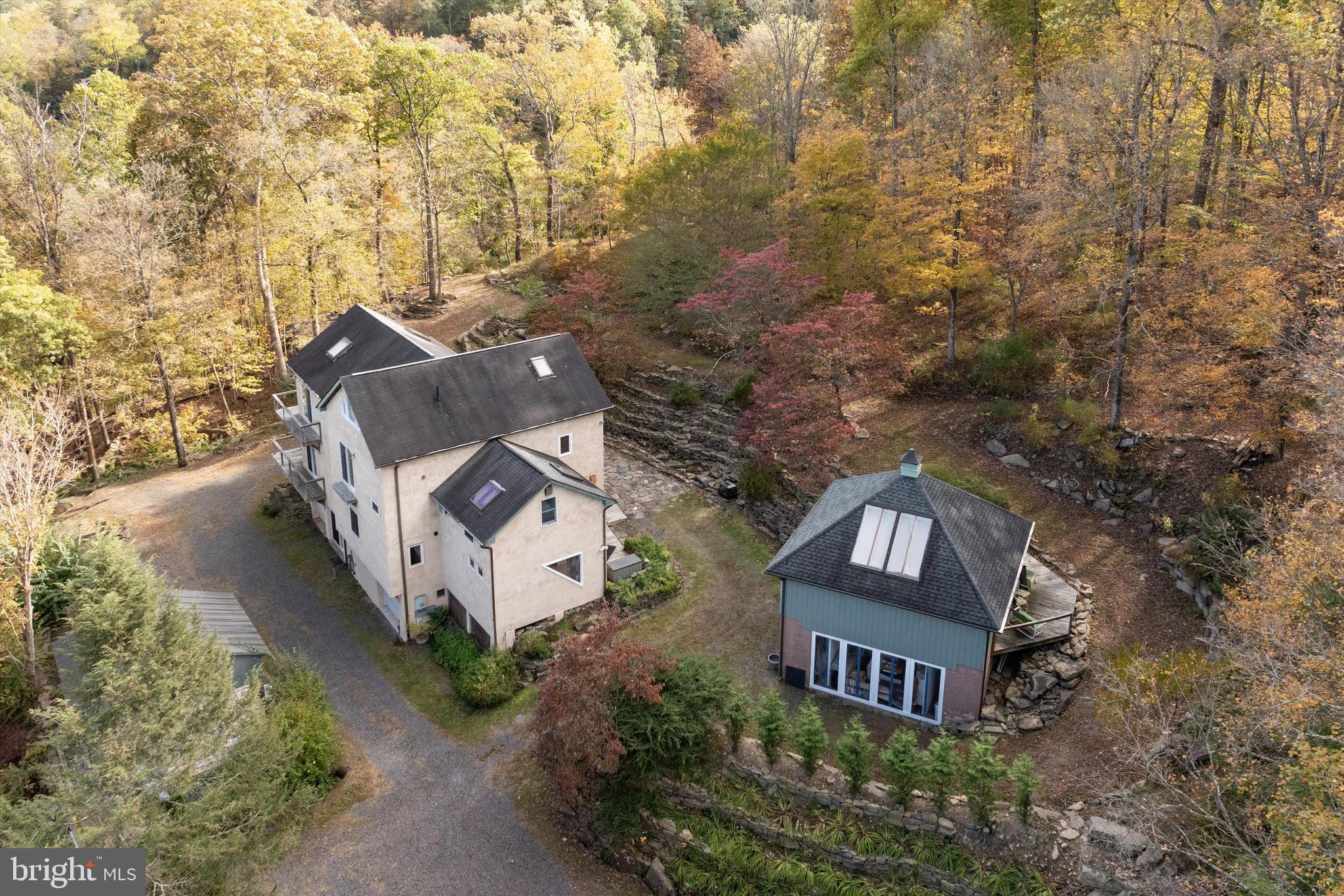 7640 Tohickon Hill Road Pipersville, PA 18947 - Photo 32 of 34