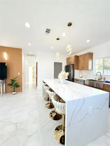 $3,450 | 604 South Vicki Lane, Unit B, Anaheim, CA 92804