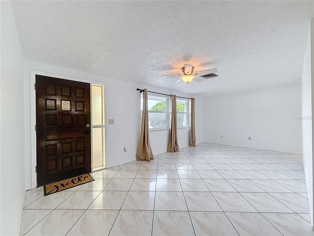 8846 Carmen Lane Port Richey, FL 34668 - Photo 5 of 55