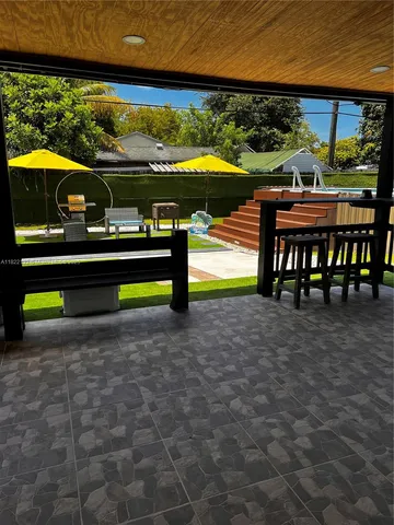 $519,900 | 7151 Pershing Street, Hollywood, FL 33024