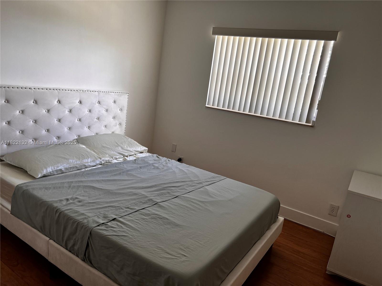 7151 Pershing Street Hollywood, FL 33024 - Photo 17 of 40