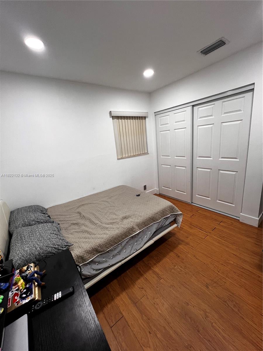 7151 Pershing Street Hollywood, FL 33024 - Photo 20 of 40