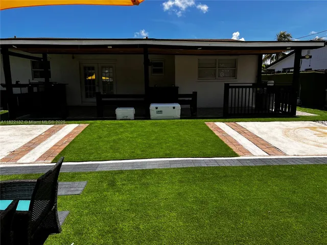 $519,900 | 7151 Pershing Street, Hollywood, FL 33024