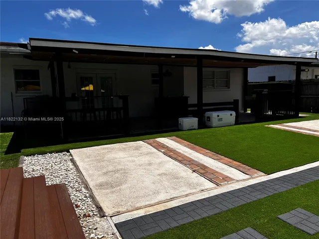 $519,900 | 7151 Pershing Street, Hollywood, FL 33024