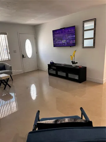 $519,900 | 7151 Pershing Street, Hollywood, FL 33024