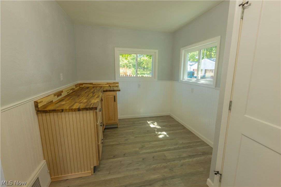 1182 Youngstown Road Southeast Warren, OH 44484 - Photo 10 of 24 Remodeling in 1182