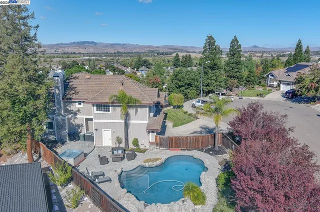 $2,198,000 | 2947 Chardonnay Drive, Pleasanton, CA 94566