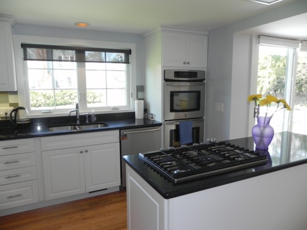 47 Hillcrest Road Burlington, VT 05401 - Photo 3 of 34 Gallery Image 3