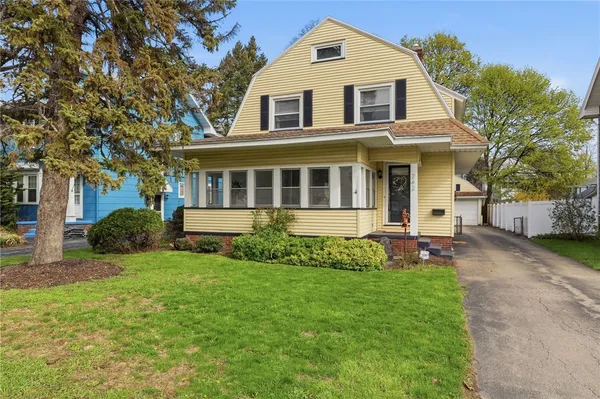 $199,900 | 242 Titus Avenue, Irondequoit, NY 14617