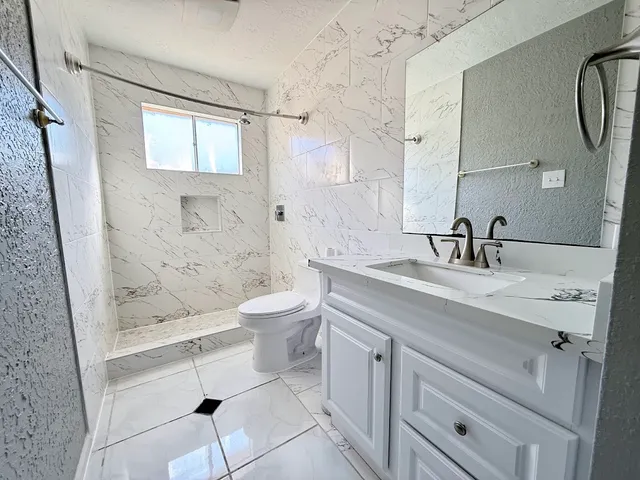 $1,850 | 11927 Barrett Brae Drive, Houston, TX 77072