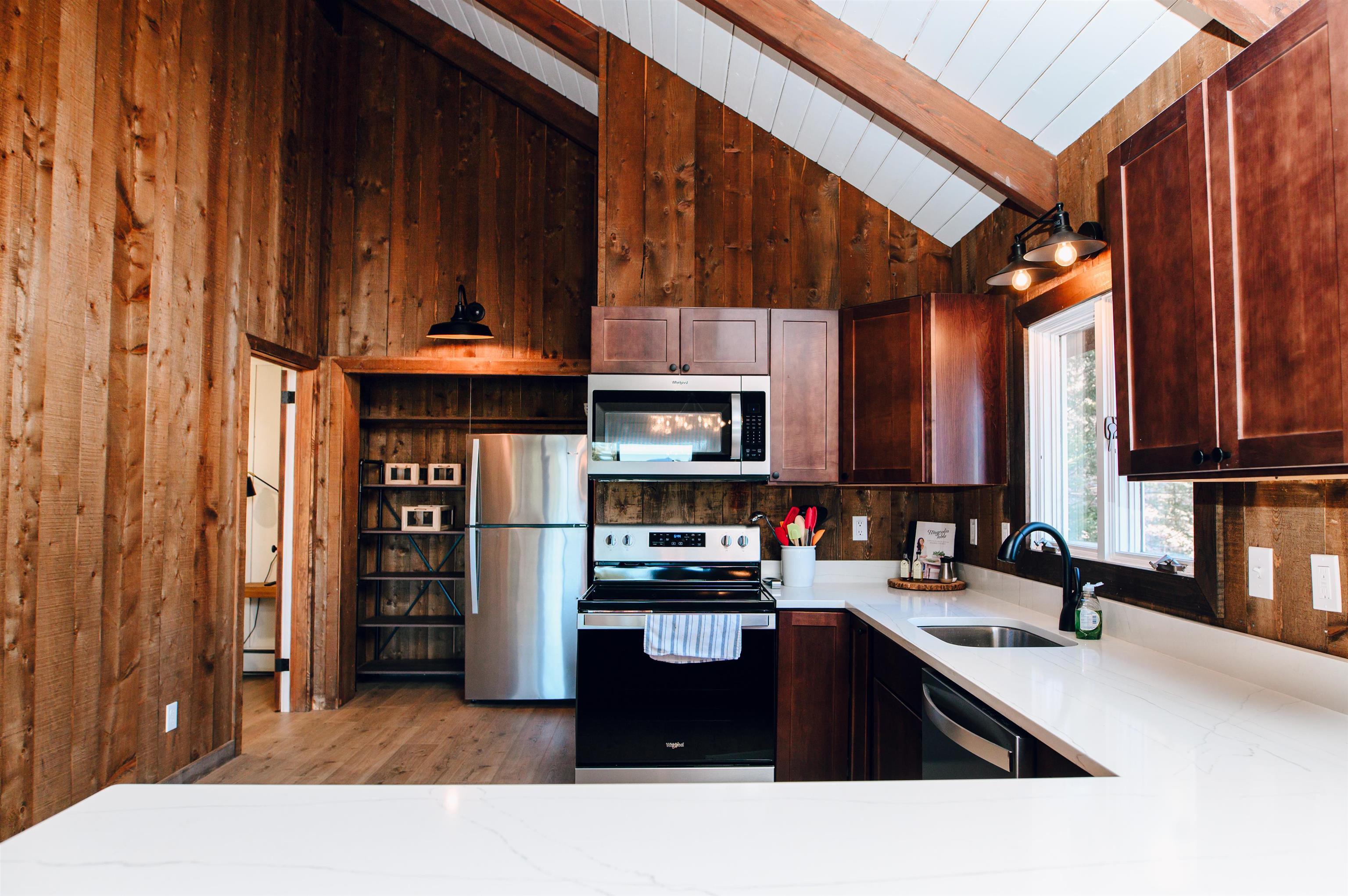 500 Ayers Farm Road Stowe, VT 05672 - Photo 15 of 32