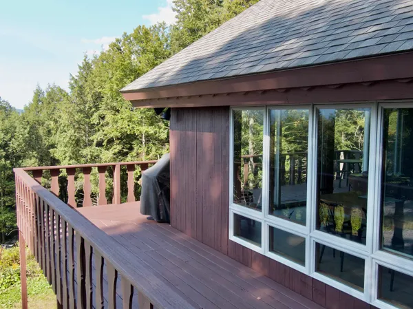 $899,000 | 500 Ayers Farm Road, Stowe, VT 05672