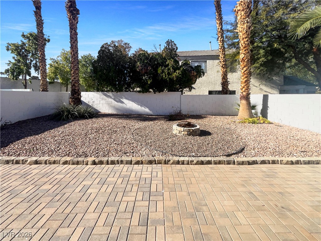 335 Merit Court Henderson, NV 89014 - Photo 23 of 24