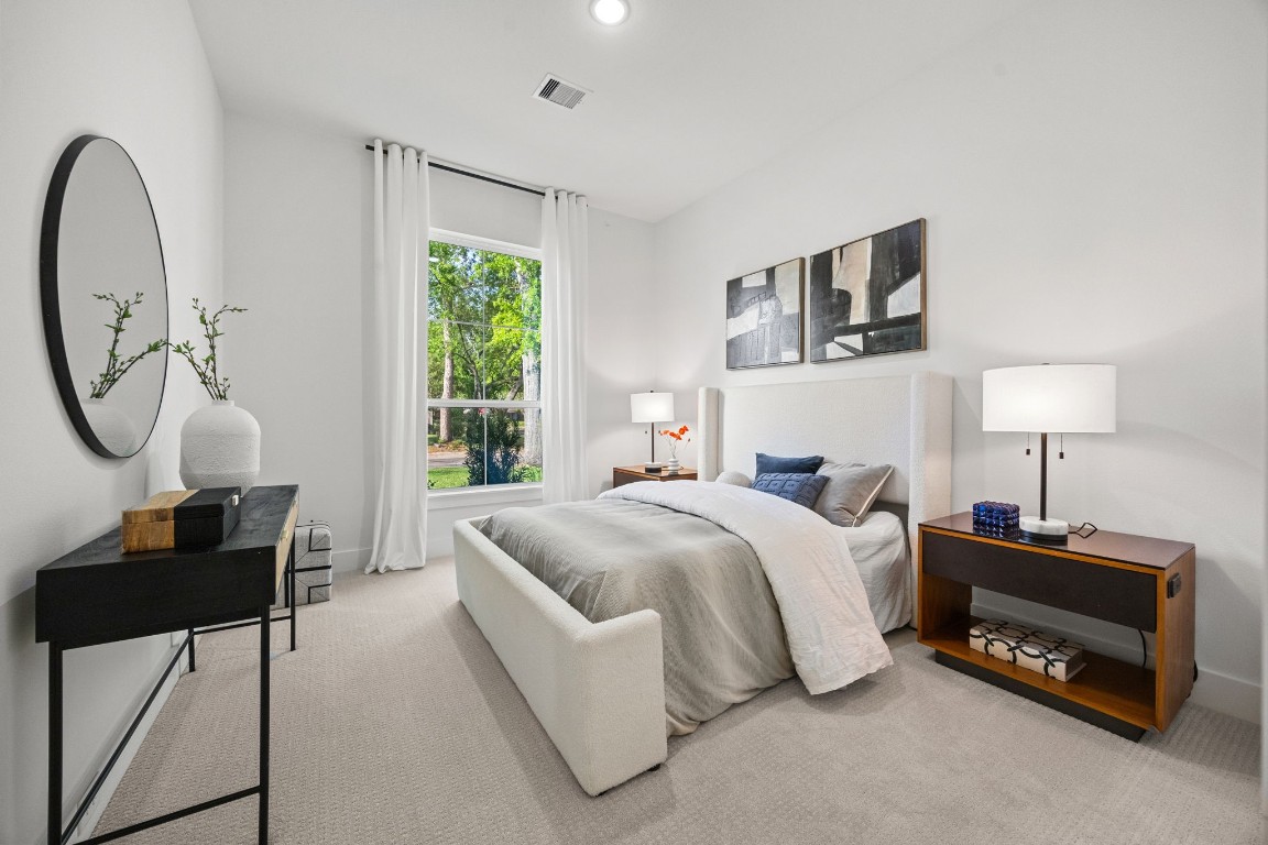 9603 Carousel Lane Houston, TX 77080 - Photo 9 of 32 This Home is Move-In Ready!