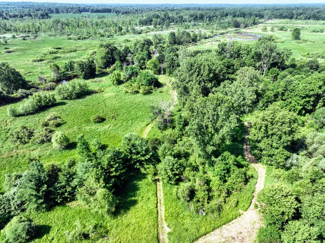 $525,000 | 24 24 Mile Road, Marshall, MI 49068