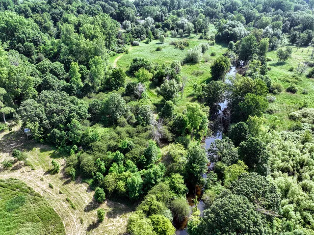 $525,000 | 24 24 Mile Road, Marshall, MI 49068