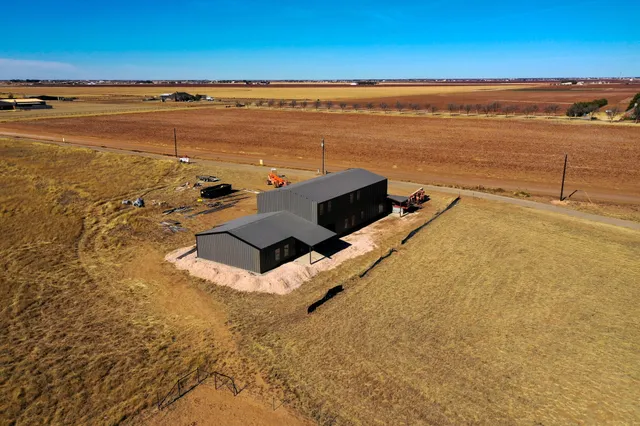 $985,600 | 4609 County Road 7900, Lubbock, TX 79424