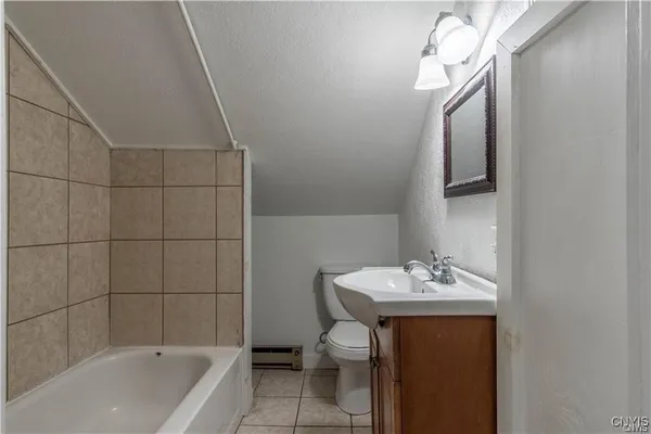$900 | 813 Franklin Street, Unit 3, Watertown, NY 13601