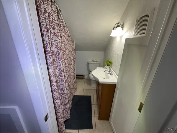 $900 | 813 Franklin Street, Unit 3, Watertown, NY 13601