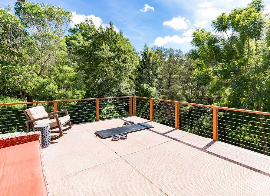 320 Lower Kimo Drive Kula, HI 96790 - Photo 20 of 27 a view of roof deck with chairs