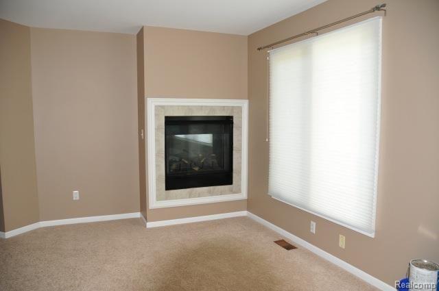 1370 Tulberry Court Rochester, MI 48306 - Photo 15 of 24 Master bedroom sitting area