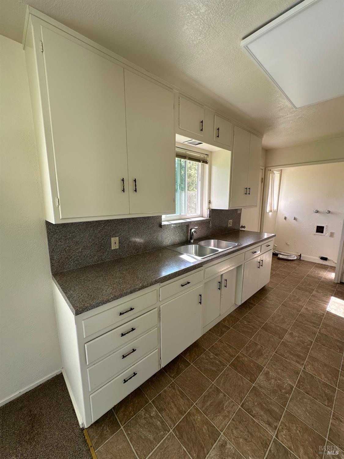 699 Mund Road St. Helena, CA 94574 - Photo 7 of 19