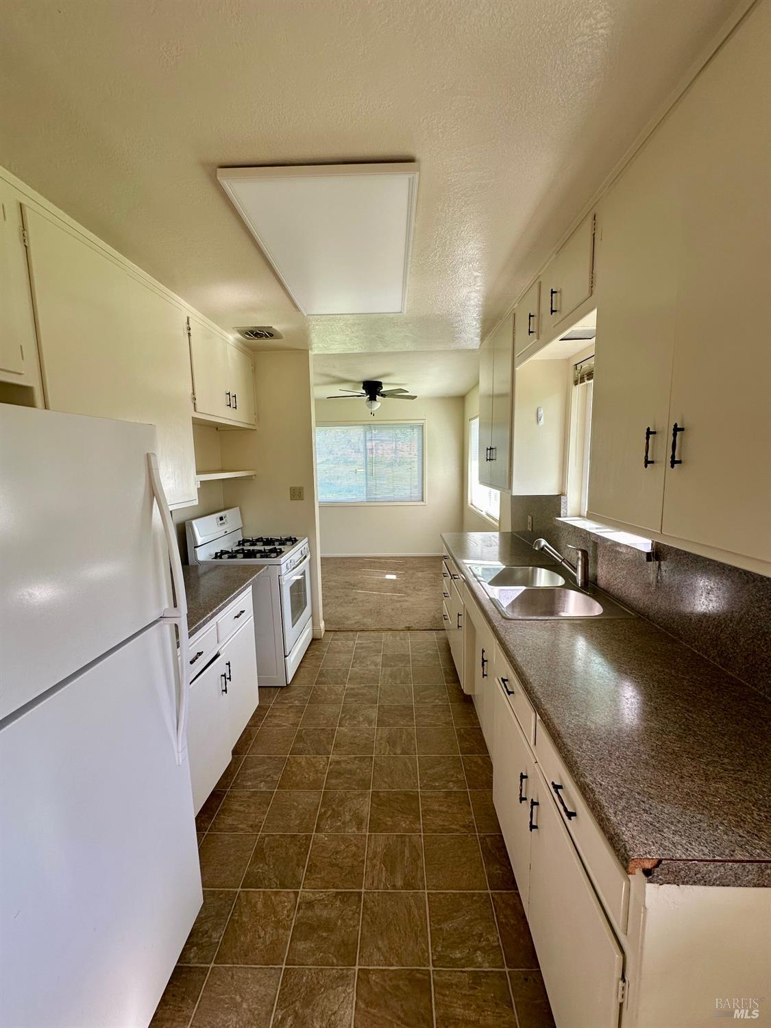 699 Mund Road St. Helena, CA 94574 - Photo 9 of 19