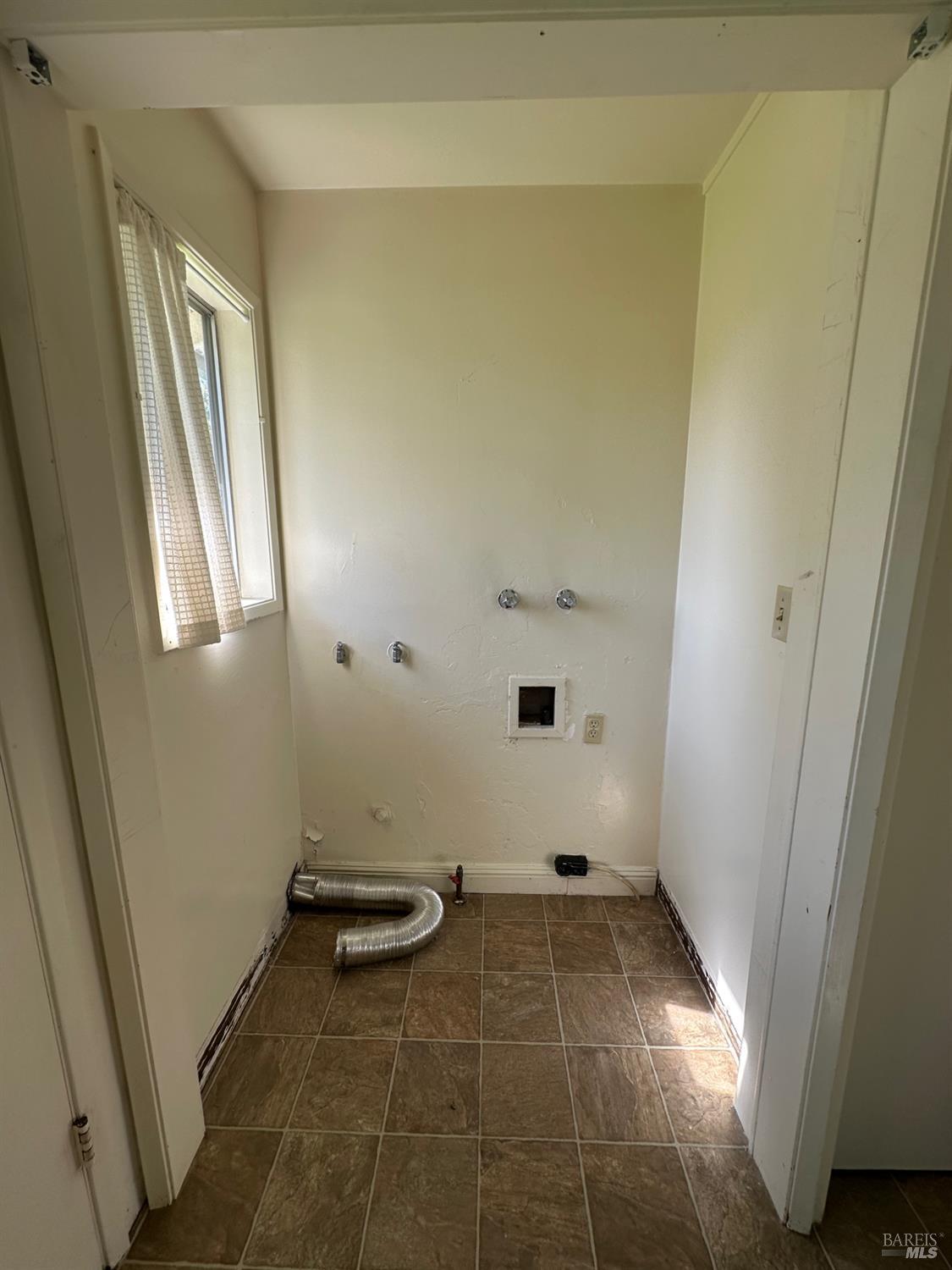 699 Mund Road St. Helena, CA 94574 - Photo 10 of 19