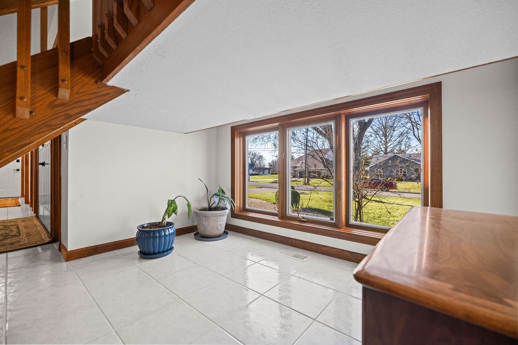1731 Oakmont Drive Decatur, IL 62521 - Photo 40 of 45