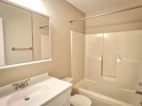 $1,280 | 613 Joshua Drive, Clarksville, TN 37042