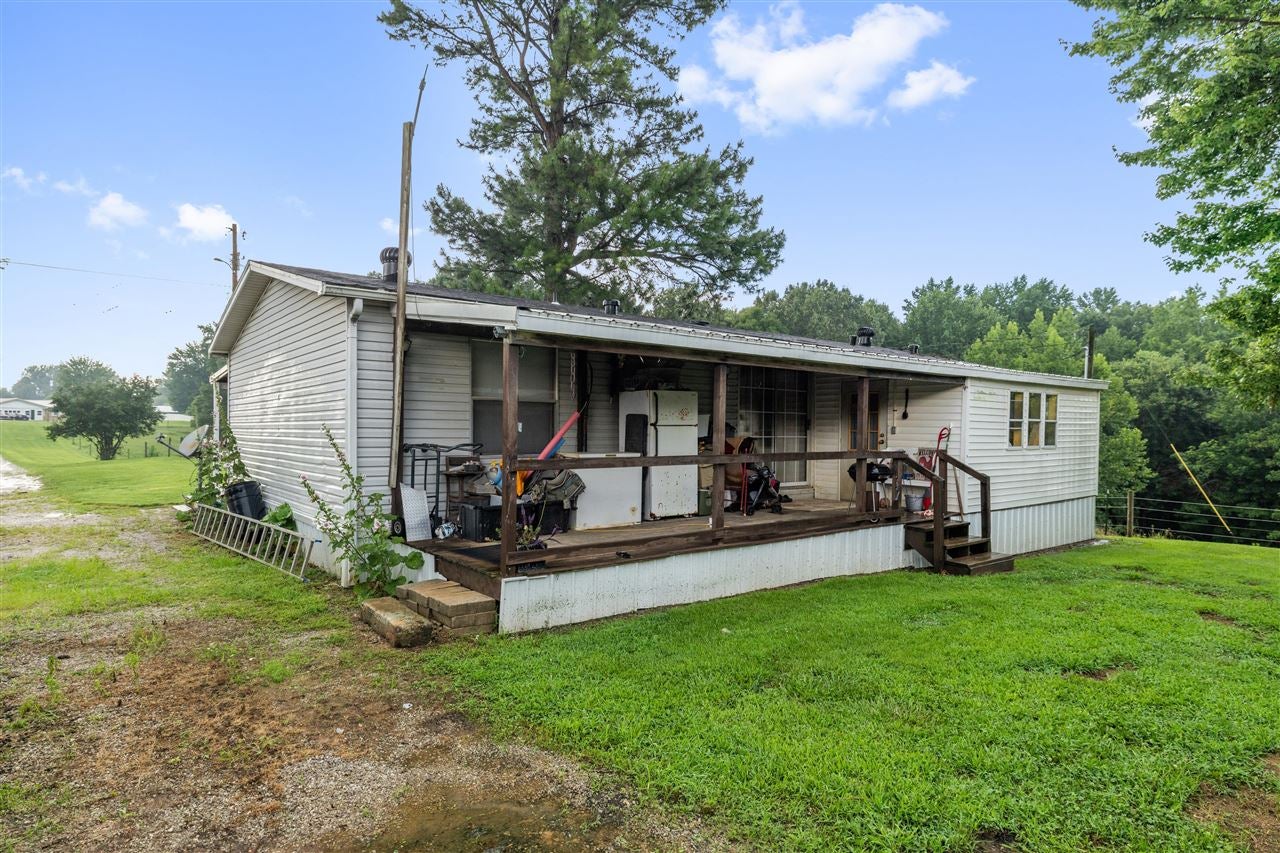 515 Boling Road Utica, KY 42376 - Photo 34 of 50 Gallery Image 34