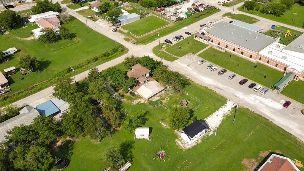 112 West Hackberry Street Malone, TX 76660 - Photo 2 of 38