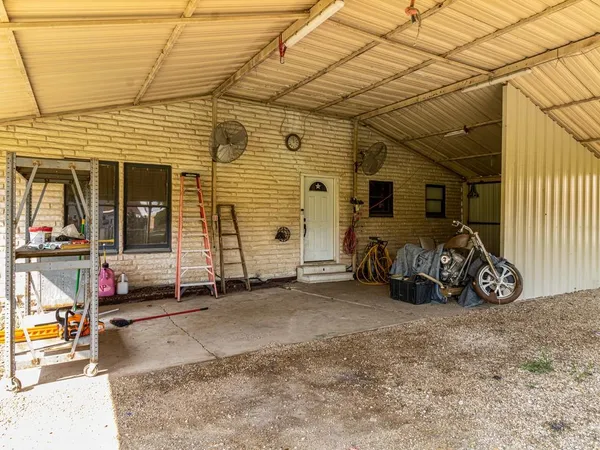 $205,000 | 112 West Hackberry Street, Malone, TX 76660