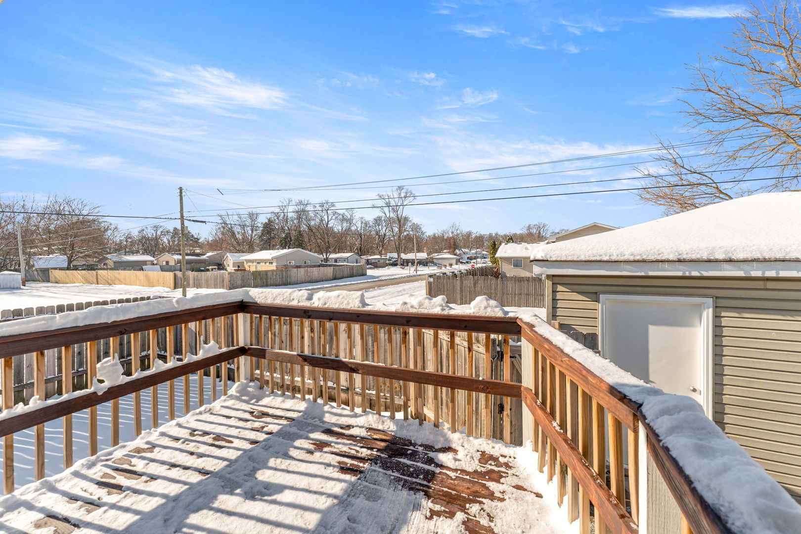 16446 Spaulding Avenue Markham, IL 60428 - Photo 8 of 27 a view of a balcony