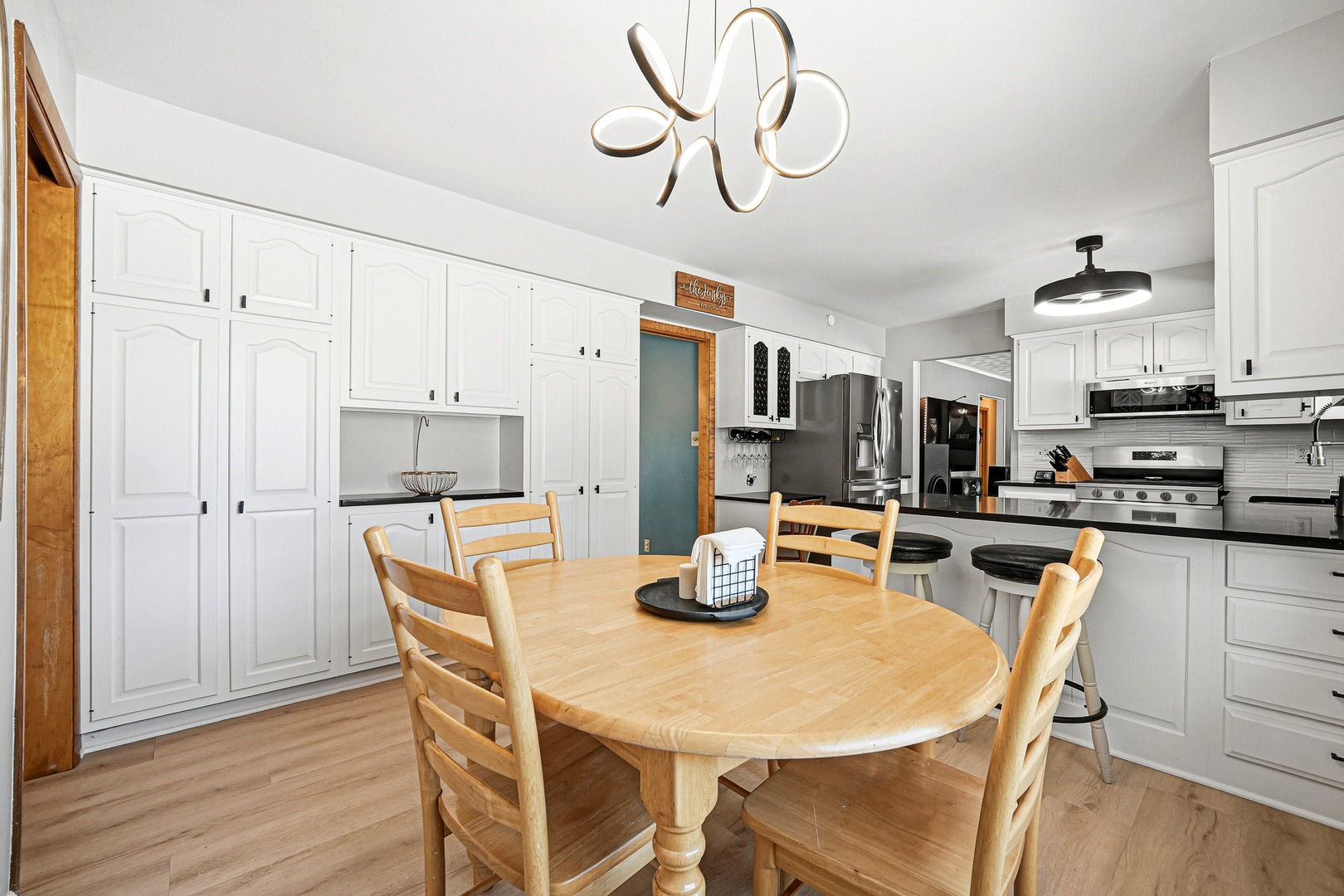 126 Shirley Avenue Rochelle, IL 61068 - Photo 14 of 53