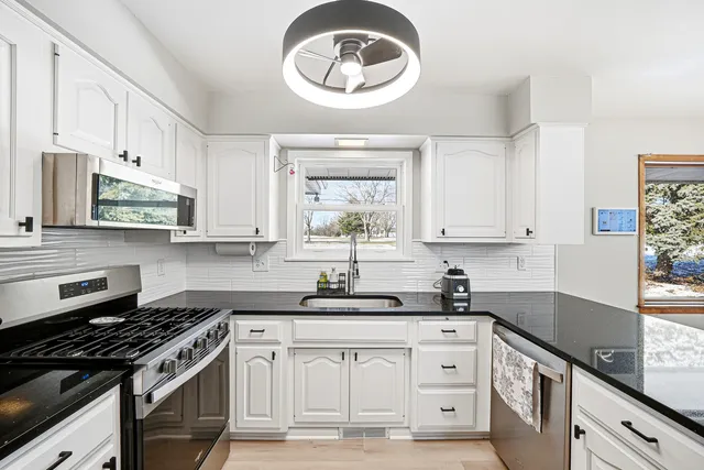 $270,000 | 126 Shirley Avenue, Rochelle, IL 61068