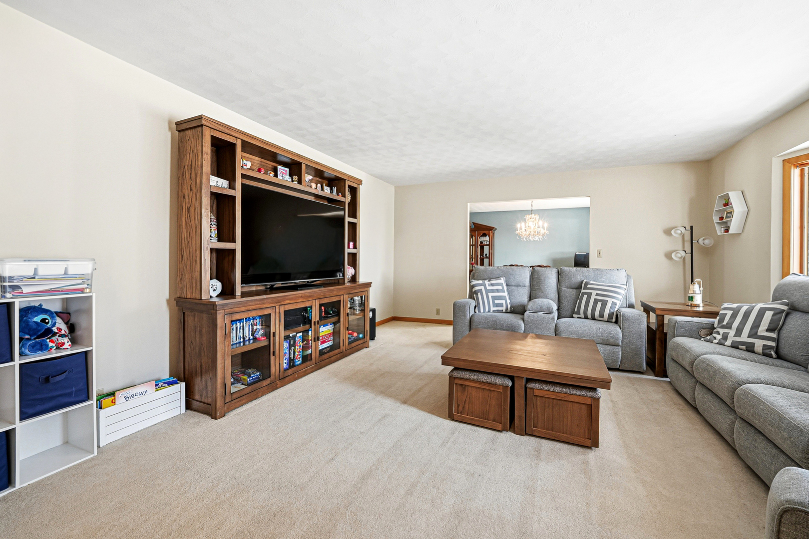 126 Shirley Avenue Rochelle, IL 61068 - Photo 6 of 53