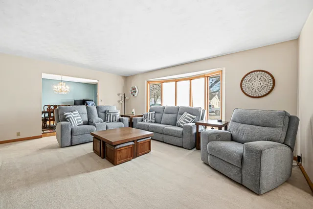 $270,000 | 126 Shirley Avenue, Rochelle, IL 61068