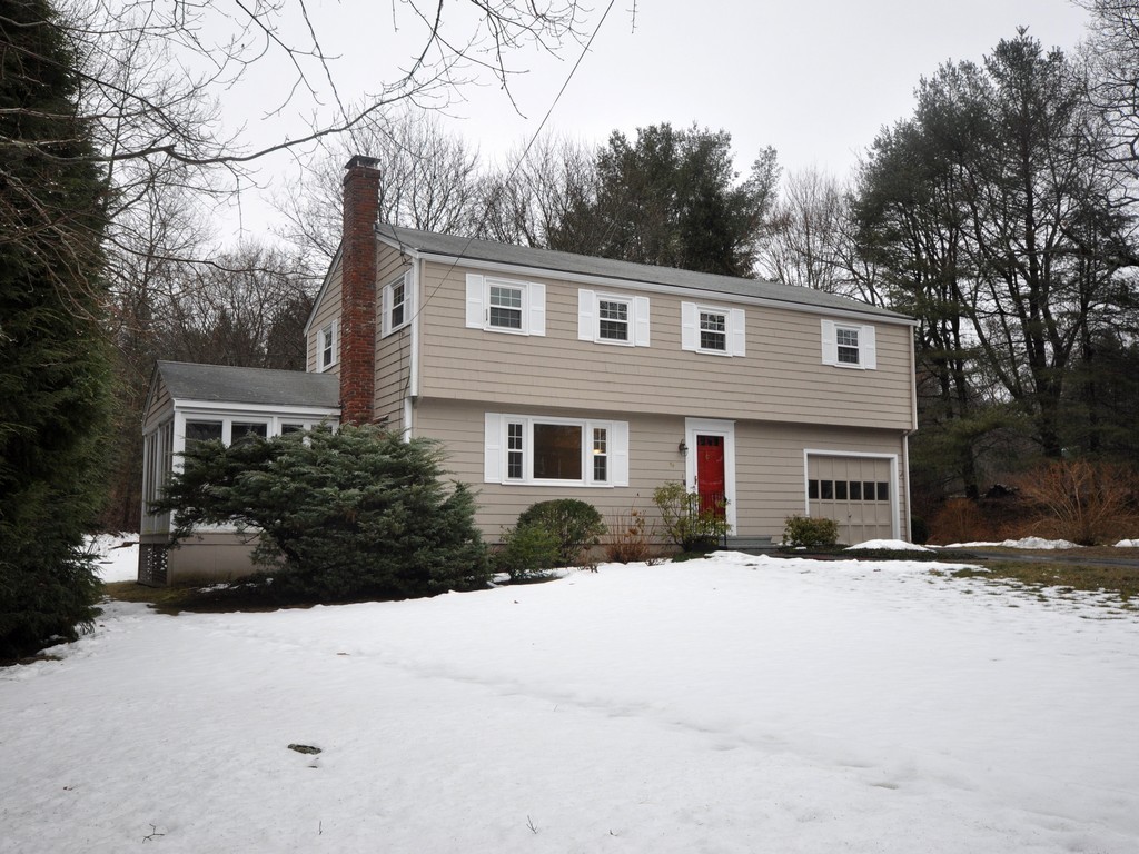 94 Anson Road Concord, MA 01742 - Photo 1 of 21 Gallery Image 1