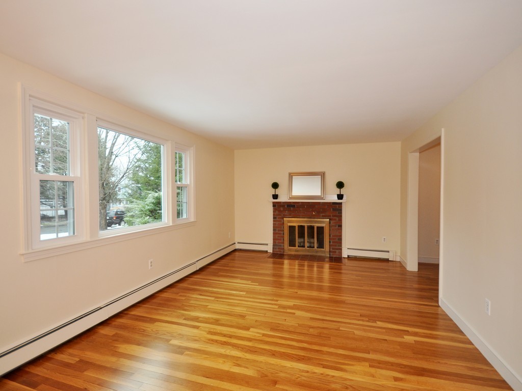 94 Anson Road Concord, MA 01742 - Photo 3 of 21 Gallery Image 3