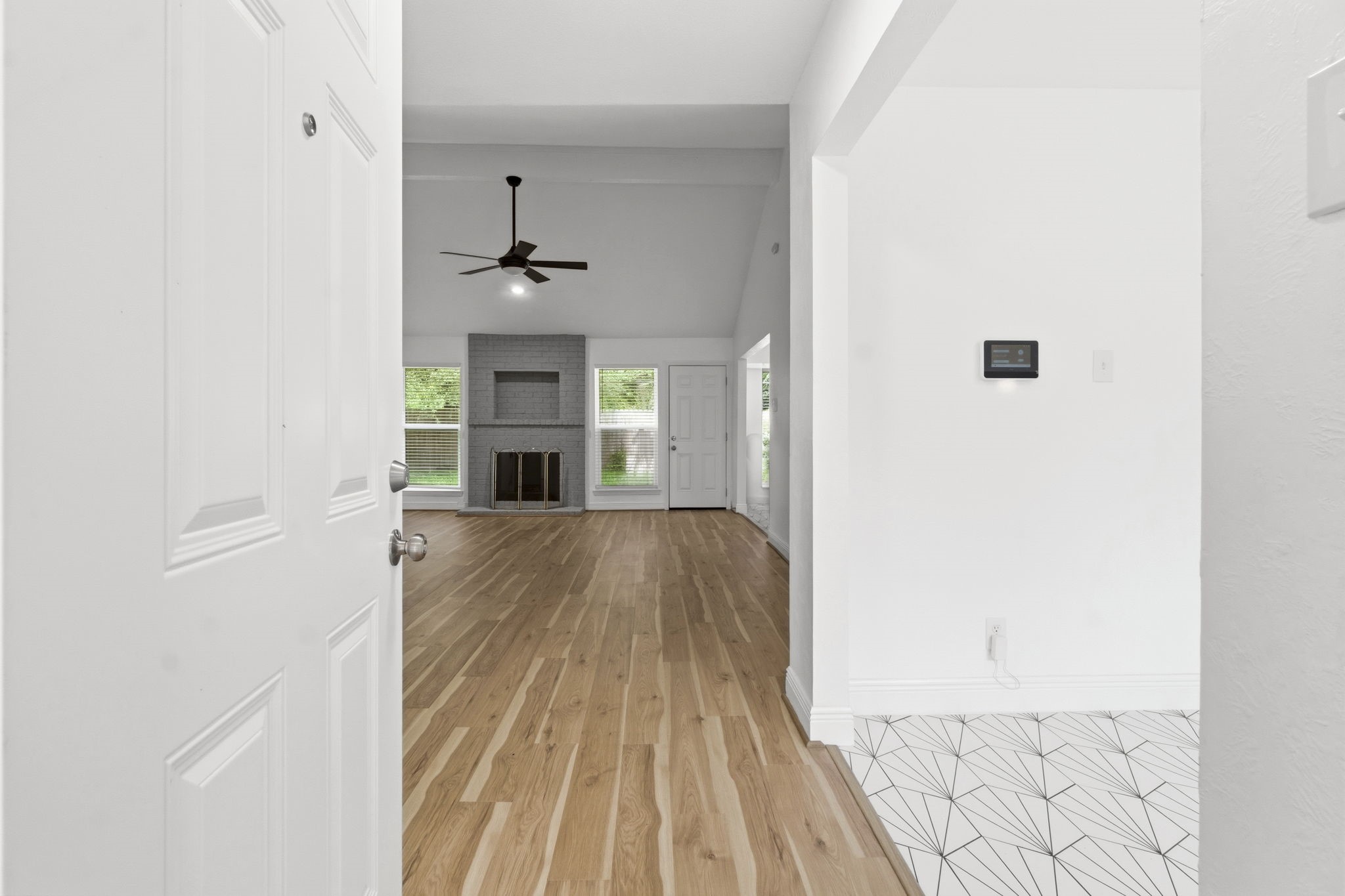 5323 Mossgrey Lane Spring, TX 77373 - Photo 7 of 31